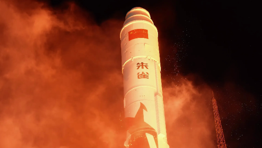 俄首都一建筑发生火灾,2025年白小姐六宝杉香港王中王,精准解释落实及其象征意义_入门版V5.84