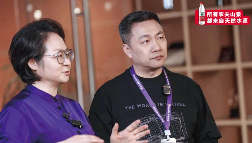 香港二四六免费资料开奖800,在长城偶遇台湾女生唠了个超甜的嗑,全面解答解释落实_社交版V12.74
